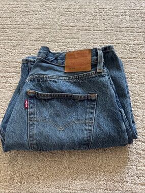 Levi’s Premium 501 ’90s Jeans Medium Wash Button Fly W31 L30